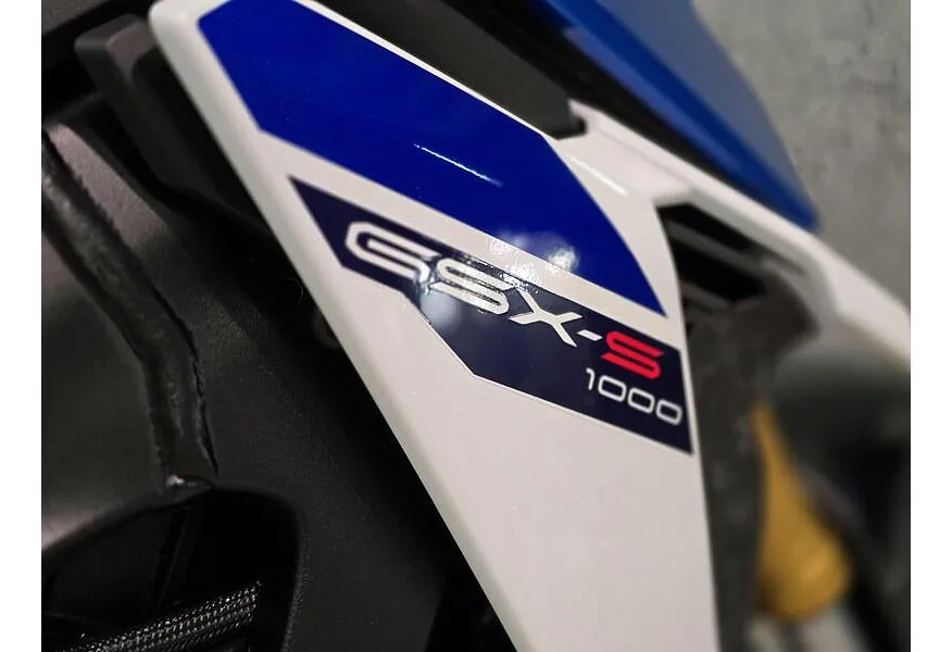 АВИЛОН - Suzuki GSX-S1000 999 см³ (152 л.с.) (150) 999 Синий - slide 6