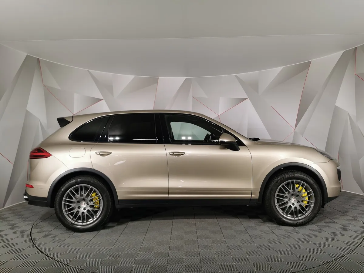 Porsche Cayenne S 3.6 Tiptronic S AWD (420 л.с.) Коричневый в АВИЛОН. Слайд №6