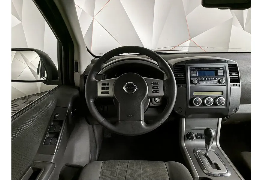 Nissan Pathfinder 2.5 dCi Turbo AT AWD (190 л.с.) Черный в АВИЛОН. Слайд №20