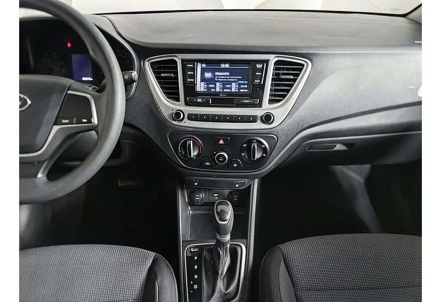 Hyundai Solaris 1.6 AT (123 л.с.) Active Plus Белый в АВИЛОН. Слайд №13