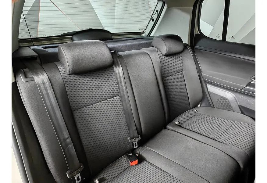 Skoda Fabia 1.4 MT (125 л.с.) Желтый в АВИЛОН. Слайд №14