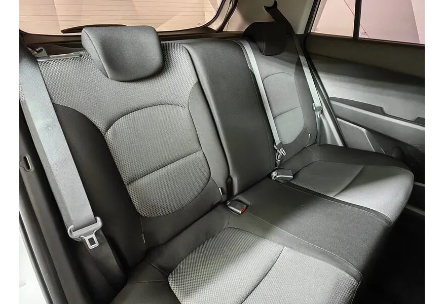 Hyundai Creta 2.0 AT AWD (149 л.с.) Travel Серебристый в АВИЛОН. Слайд №17