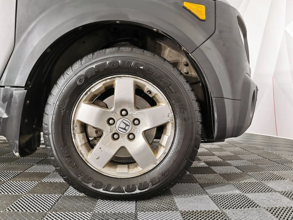 Honda Element 2.4 AT 4WD (160 л.с.) Серый в АВИЛОН. Слайд №8
