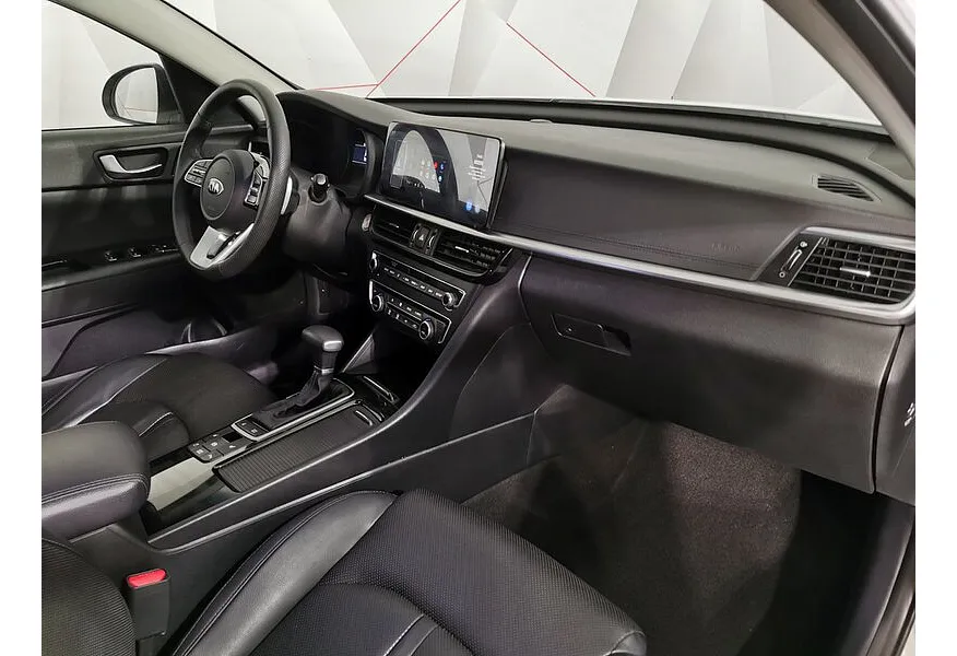 Kia Optima 2.4 GDI AT (188 л.с.) Luxe Белый в АВИЛОН. Слайд №12