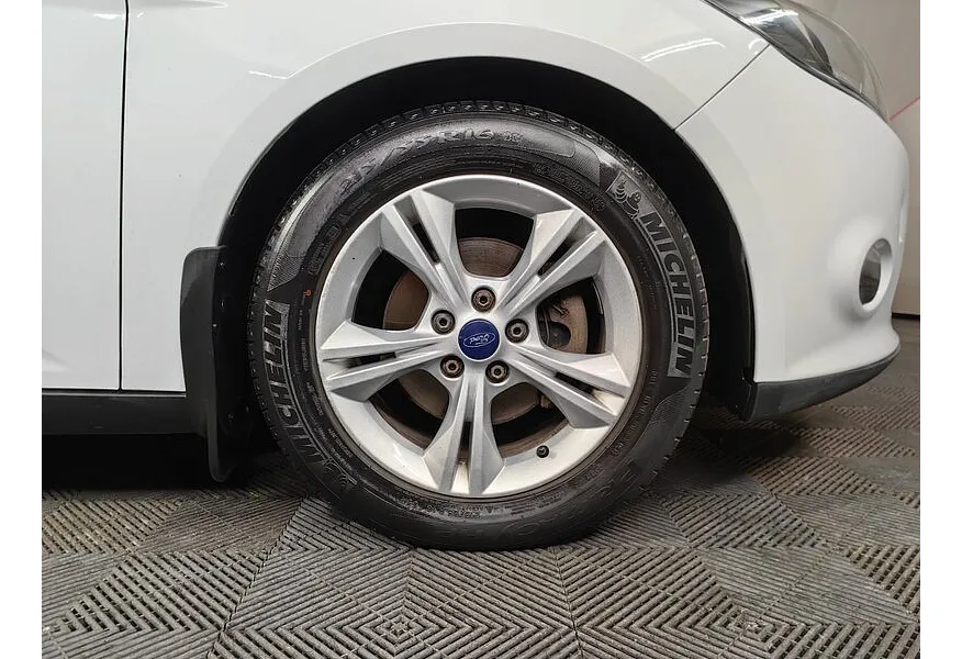 АВИЛОН - Ford Focus 1.6 PowerShift (125 л.с.) Trend Sport Белый - slide 0
