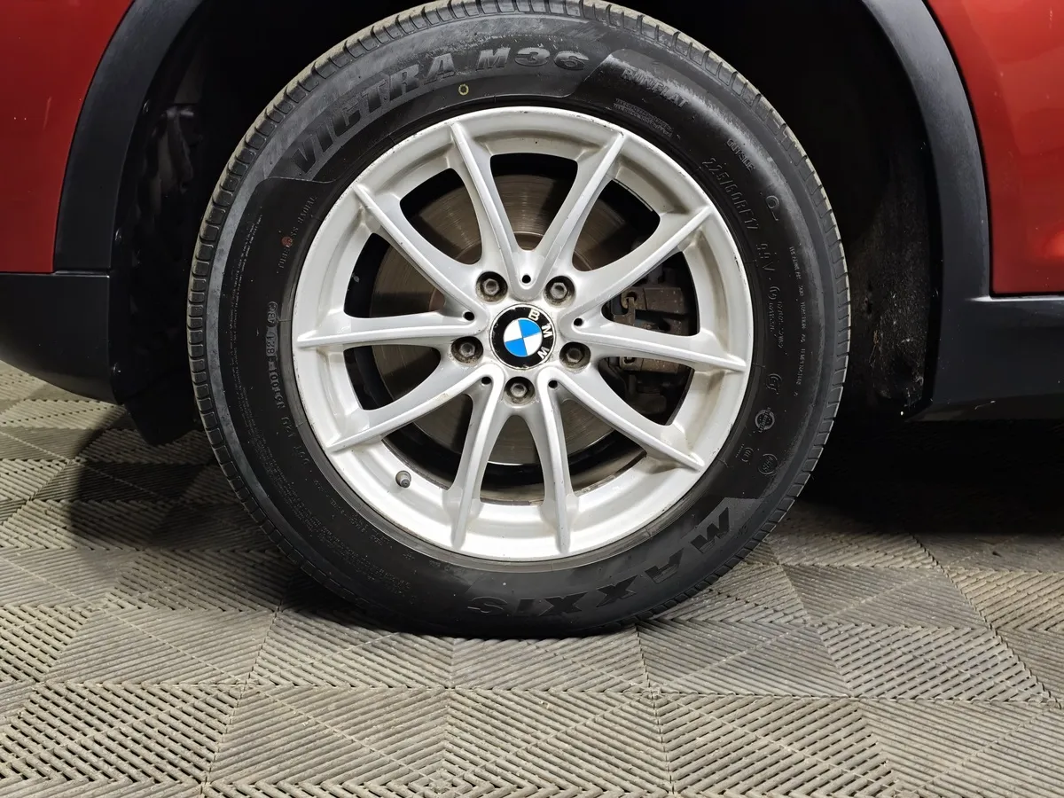 BMW X3 xDrive20i AT (184 л.с.) Base Локальная сборка Красный в АВИЛОН. Слайд №7