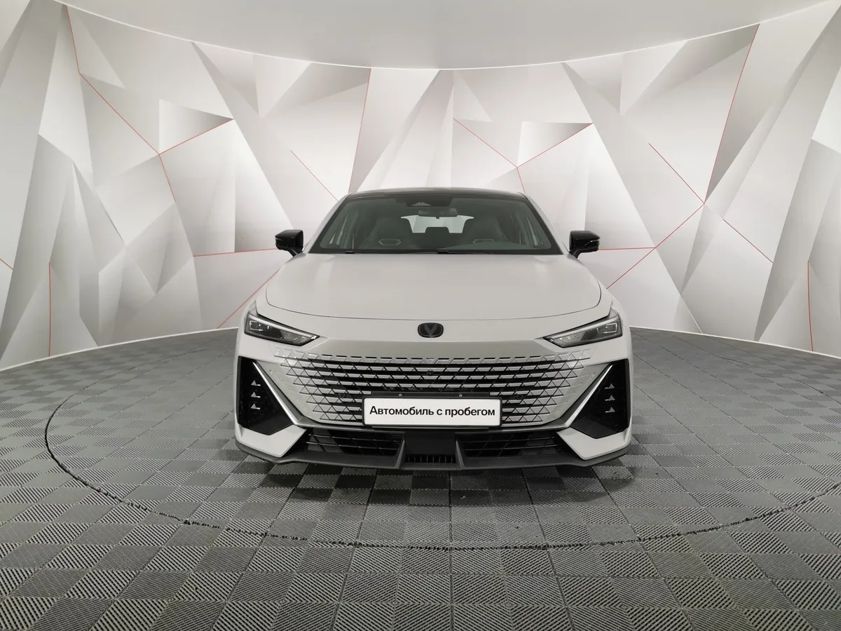 Changan UNI-V 1.5 AMT (181 л.с.) Tech Серый в АВИЛОН. Слайд №7
