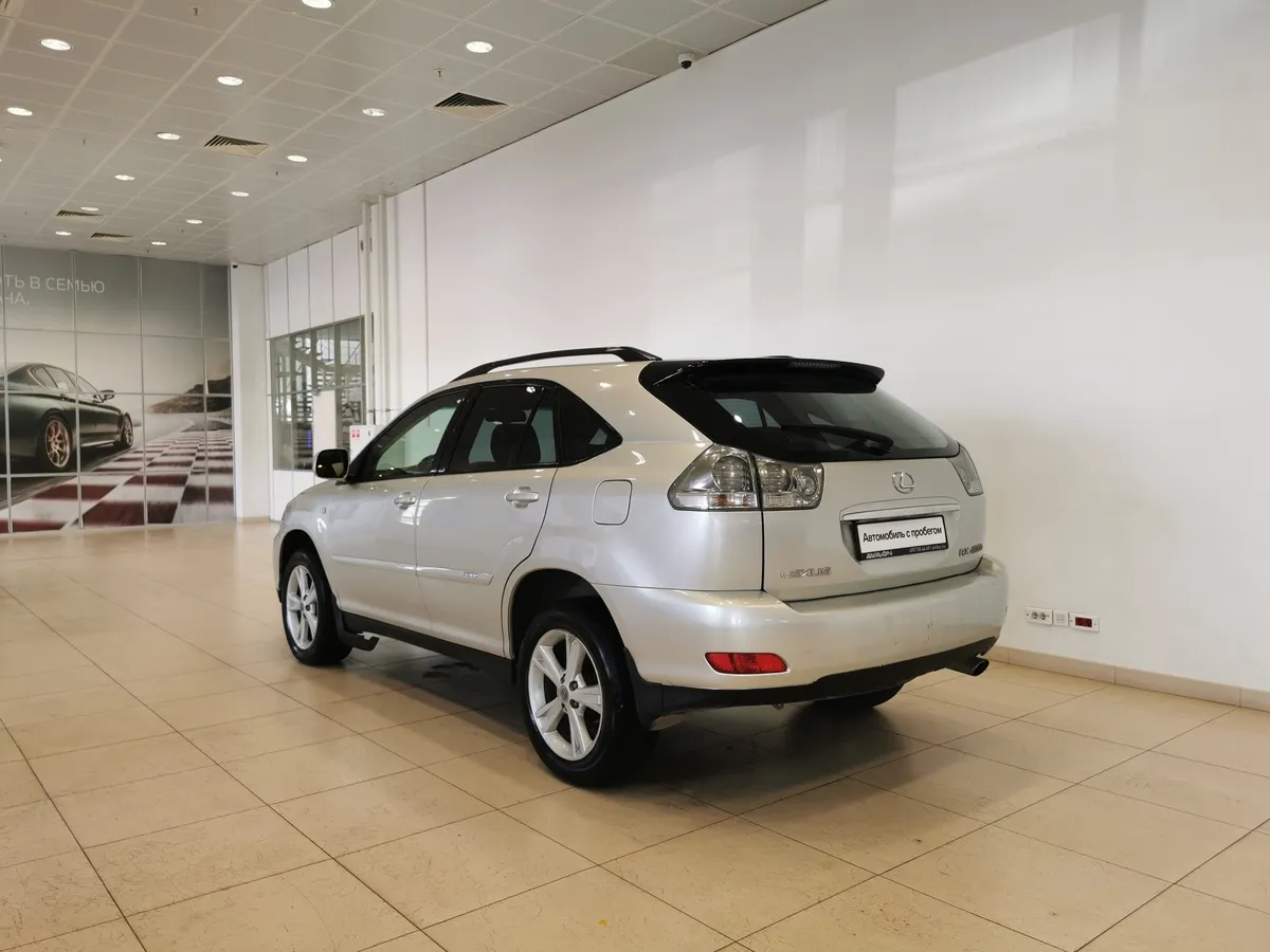 Lexus RX 400h CVT AWD (210 л.с.) Серебристый в АВИЛОН. Слайд №4