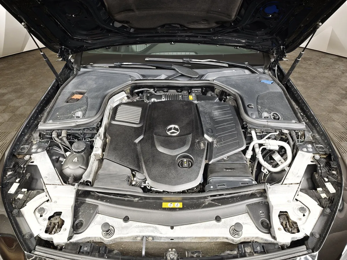 Mercedes-Benz CLS 350 d AT 4Matic (249 л.с.) Sport Черный в АВИЛОН. Слайд №11