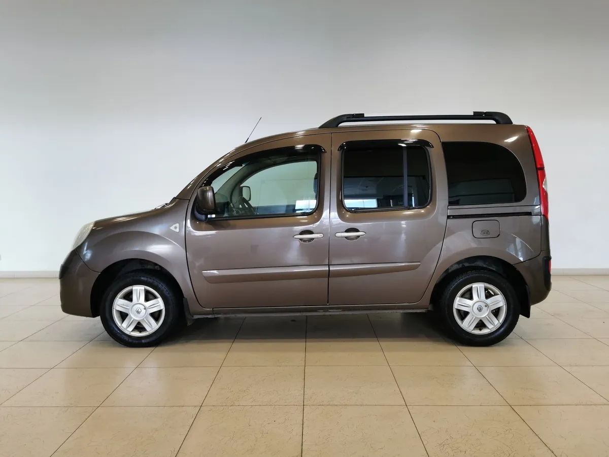 Renault Kangoo 1.6 MT (84 л.с.) Expression Коричневый в АВИЛОН. Слайд №5