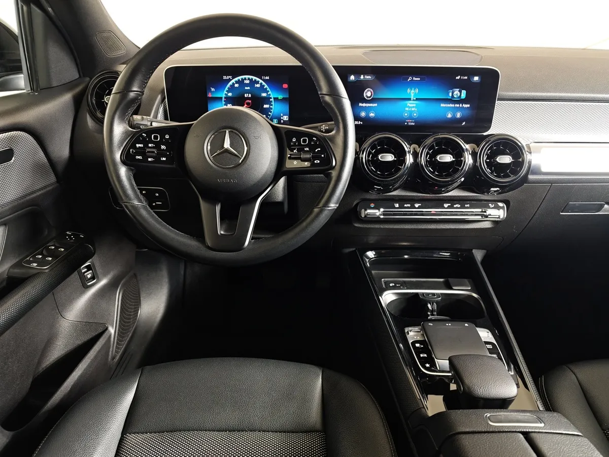Mercedes-Benz GLB 200 8G-DCT 4MATIC (150 л.с.) Progressive Черный в АВИЛОН. Слайд №19