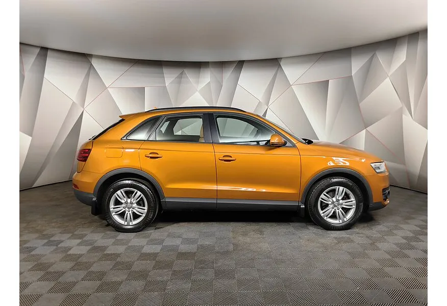 Audi Q3 2.0 TFSI quattro S tronic (211 л.с.) Оранжевый в АВИЛОН. Слайд №6
