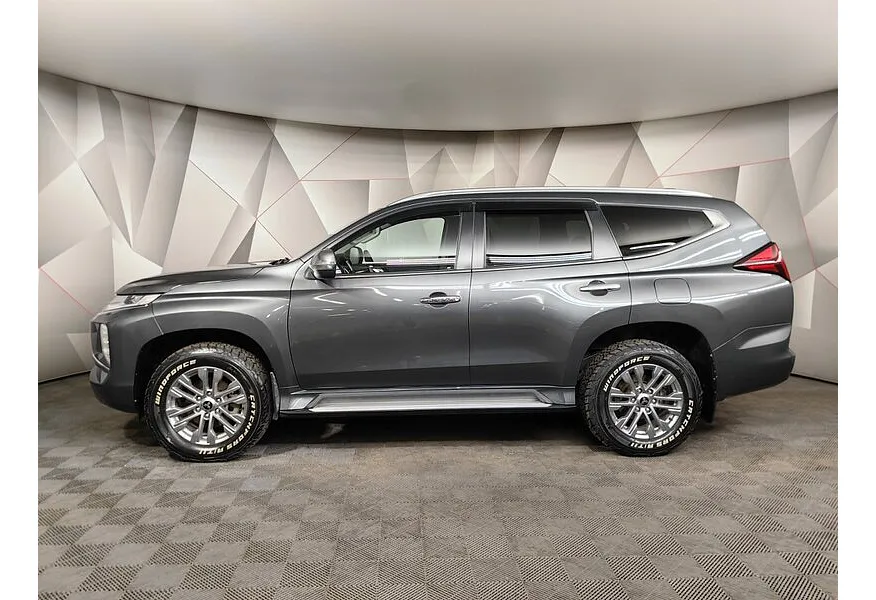 Mitsubishi Pajero Sport 2.4 DI-D AT AWD (181 л.с.) Instyle Серый в АВИЛОН. Слайд №5