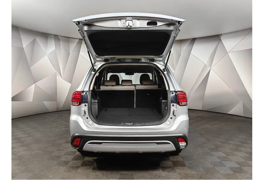 LIVE. Слайд №20