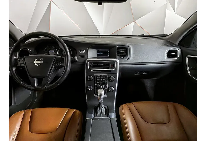 АВИЛОН - Volvo S60 1.6 T3 Turbo Powershift (150 л.с.) Momentum Белый - slide 8