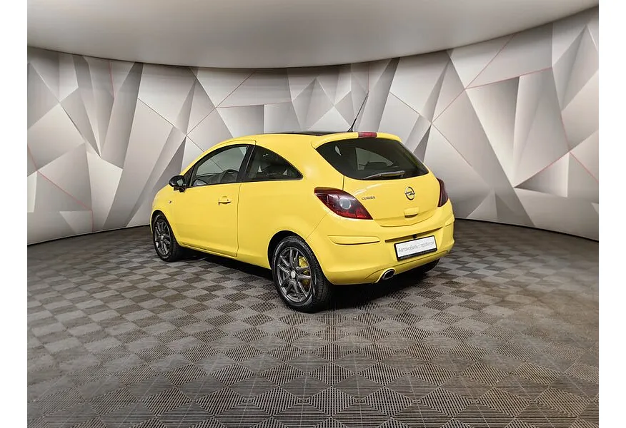 Opel Corsa 1.4 AT (90 л.с.) Желтый в АВИЛОН. Слайд №4