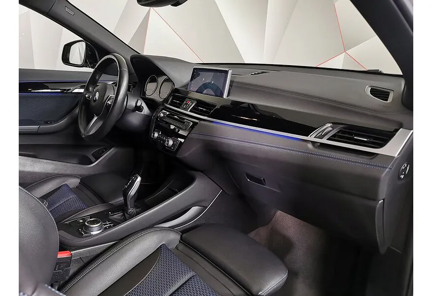 АВИЛОН - BMW X2 18i sDrive AMT (140 л.с.) Advantage Белый - slide 12