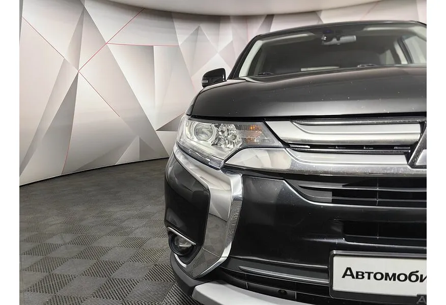 Mitsubishi Outlander 2.0 CVT (146 л.с.) Invite Черный в АВИЛОН. Слайд №10