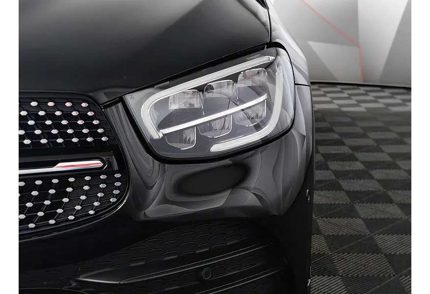 Mercedes-Benz GLC 300 9G-TRONIC 4MATIC (249 л.с.) Sport Plus (Локальная сборка) Черный в АВИЛОН. Слайд №10