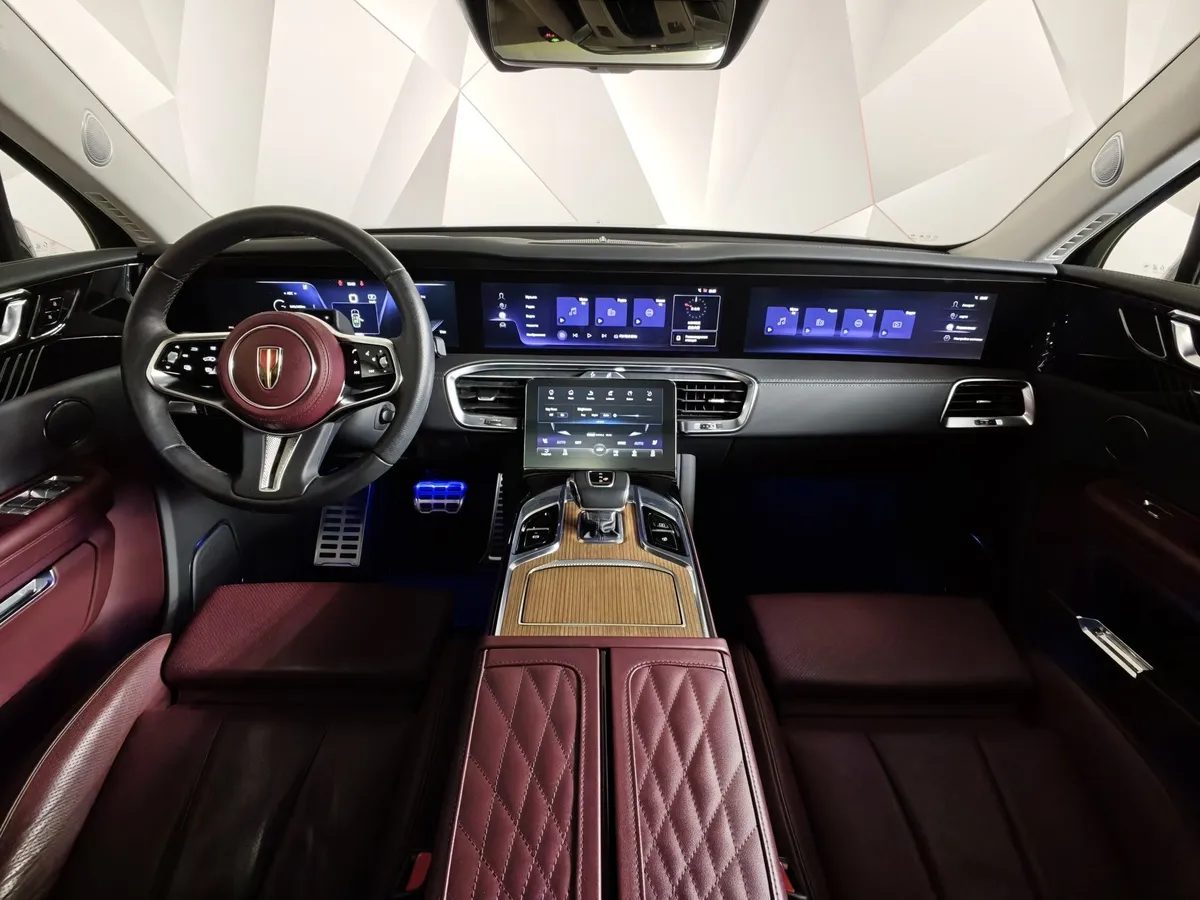 Hongqi E-HS9 AT 4WD (551 л.с.) 6 мест Делюкс Черный в АВИЛОН. Слайд №13
