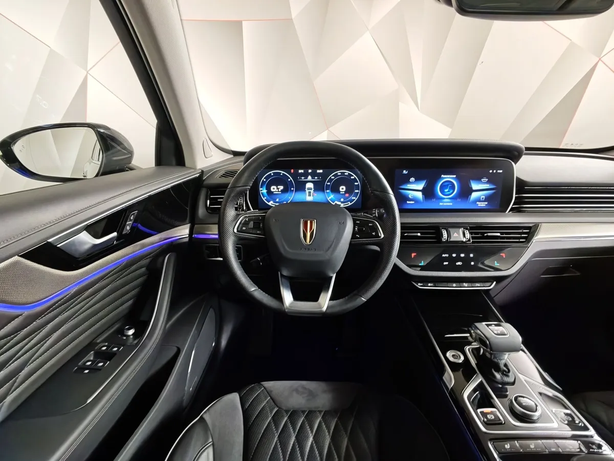 Hongqi HS5 2.0 AT 4WD (224 л.с.) Комфорт Черный в АВИЛОН. Слайд №20