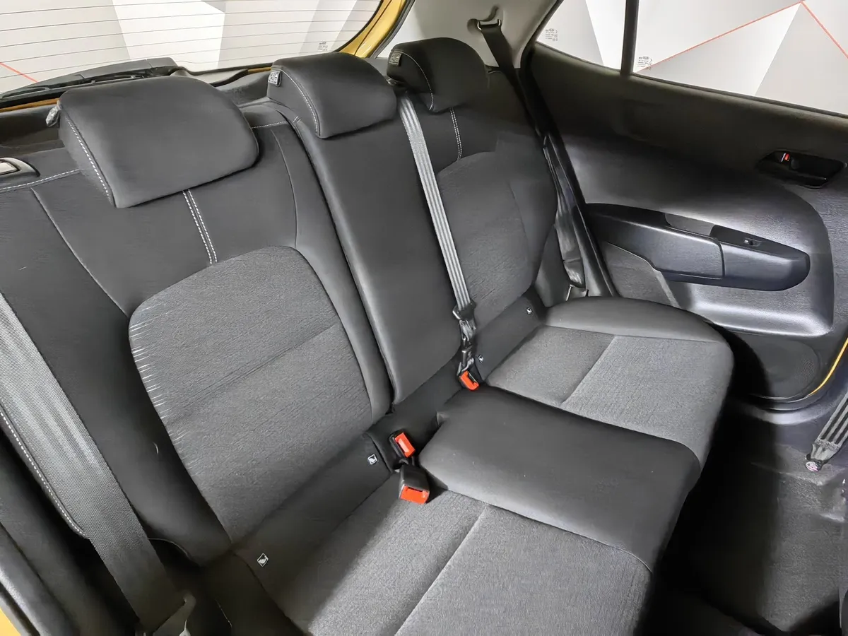 Kia Picanto 1.0 MT (67 л.с.) Comfort Желтый в АВИЛОН. Слайд №17
