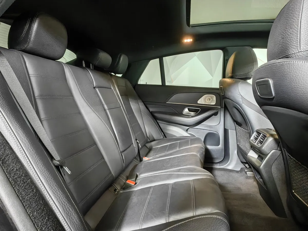 Mercedes-Benz GLE Купе 350 d 4MATIC 9G-TRONIC (249 л.с.) Черный в АВИЛОН. Слайд №14