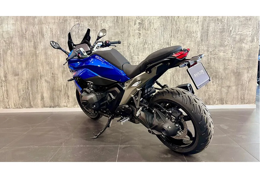 BMW Motorrad R 1300 RS 1300 см³ (145 л.с.) (145) 1300 Синий в АВИЛОН. Слайд №5