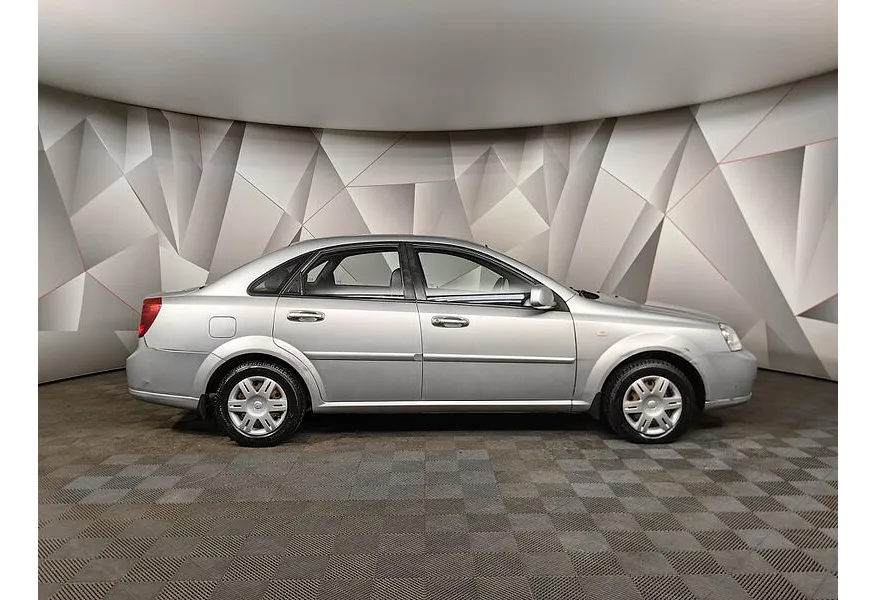 Chevrolet Lacetti 1.4 MT (95 л.с.) Серебристый в АВИЛОН. Слайд №6