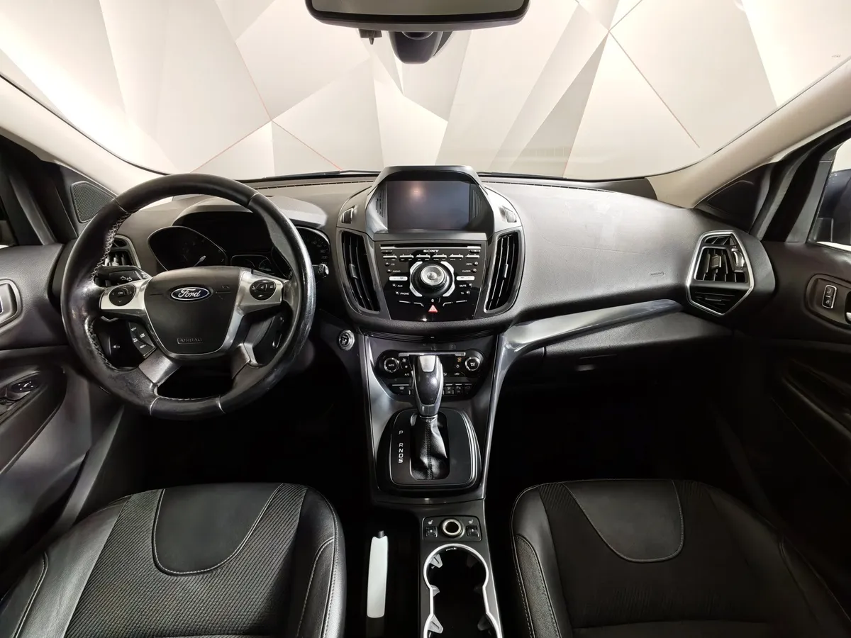 Ford Kuga 1.6 EcoBoost AT AWD (150 л.с.) Titanium Черный в АВИЛОН. Слайд №13