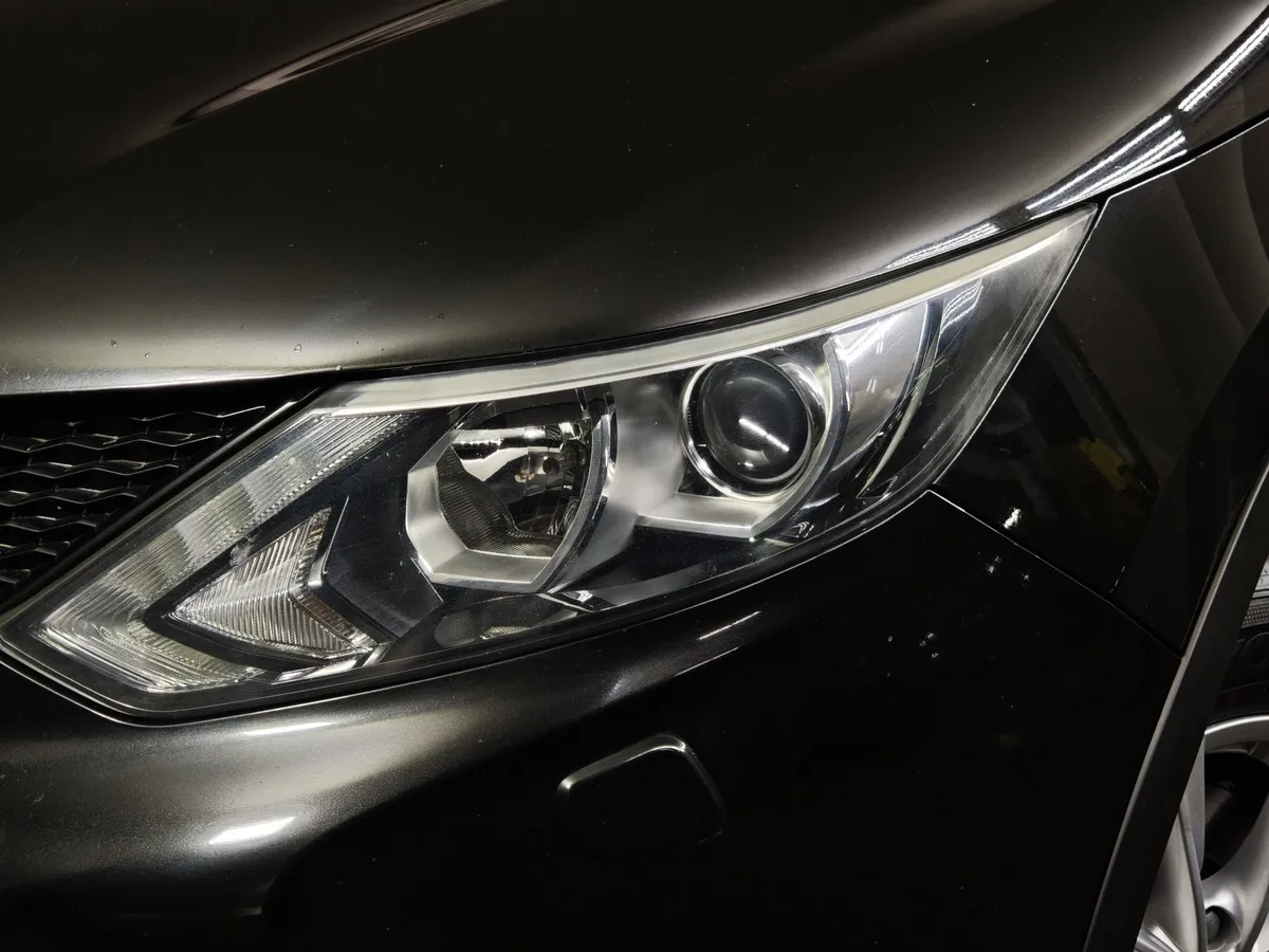 Nissan Qashqai 2.0 MT (144 л.с.) Черный в АВИЛОН. Слайд №10