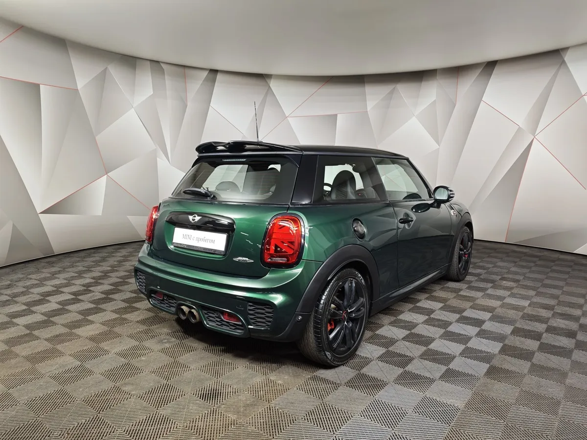 MINI 3 двери JCW 2.0 AT (231 л.с.) Зеленый в АВИЛОН. Слайд №2