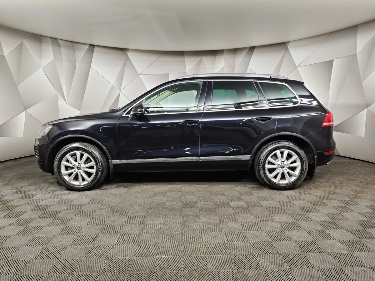 Volkswagen Touareg 3.6 FSI Tiptronic 4Motion (249 л.с.) V6 FSI Черный в АВИЛОН. Слайд №5
