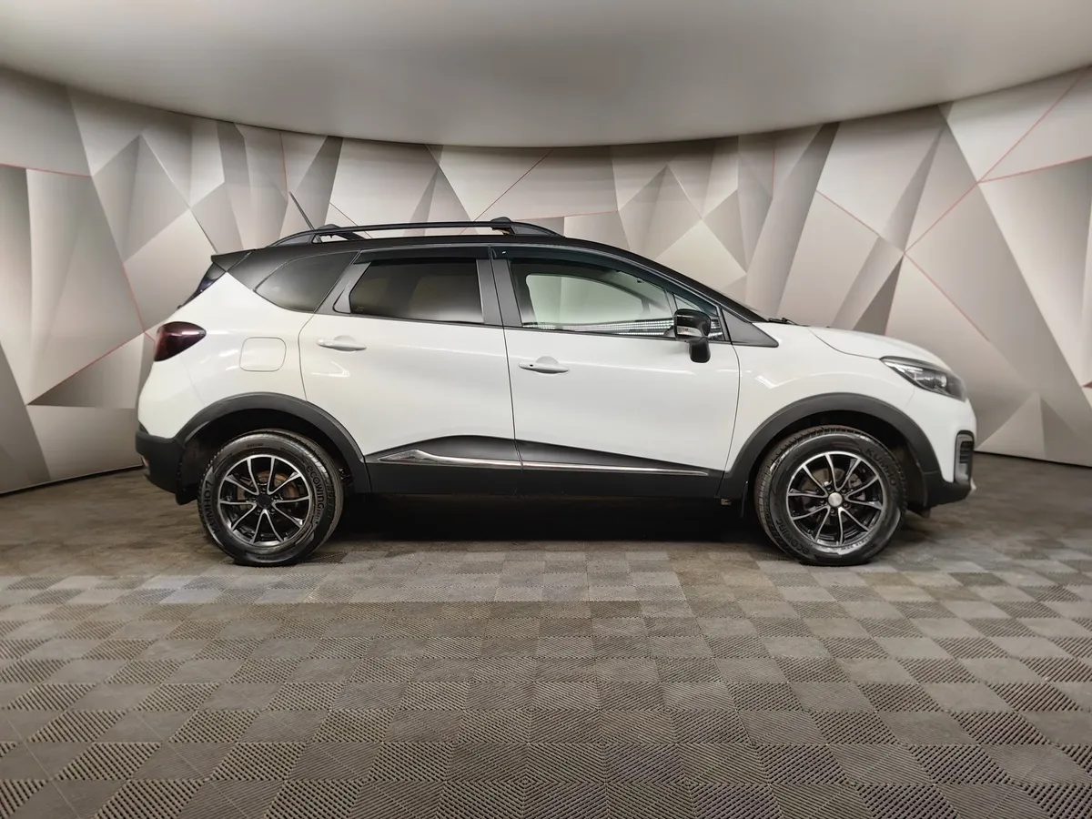 Renault Kaptur 1.6 MT (114 л.с.) Белый в АВИЛОН. Слайд №6