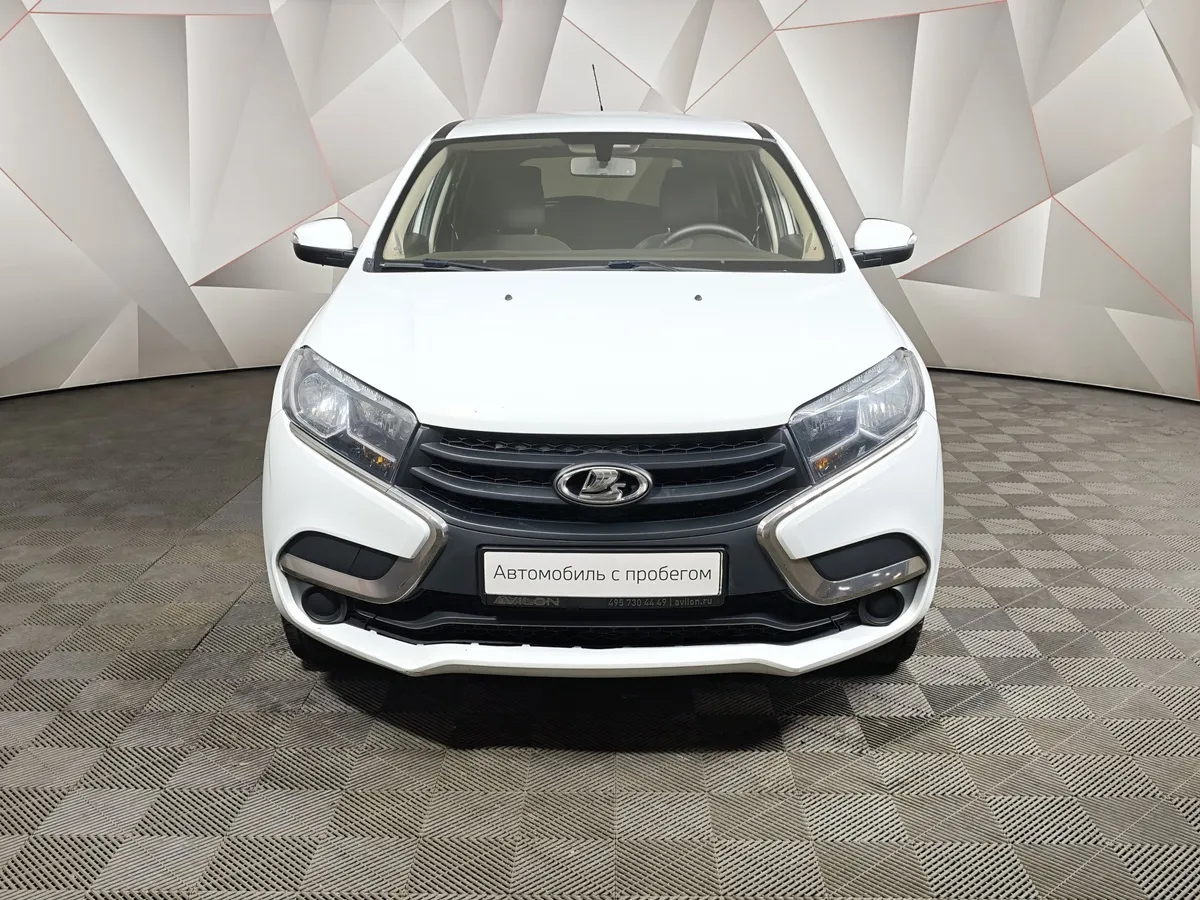 ВАЗ (Lada) XRAY 1.6 MT (106 л.с.) Белый в АВИЛОН. Слайд №7