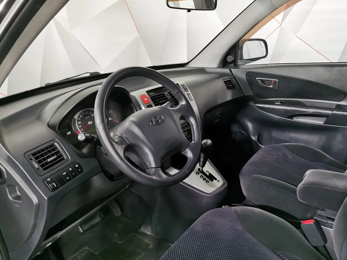 Hyundai Tucson 2.0 AT (150 л.с.) Черный в АВИЛОН. Слайд №18