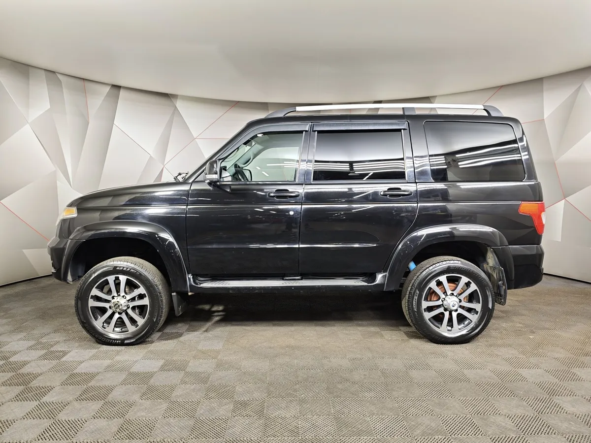 УАЗ Patriot 2.7 AT 4WD (150 л.с.) Оптимум Черный в АВИЛОН. Слайд №5