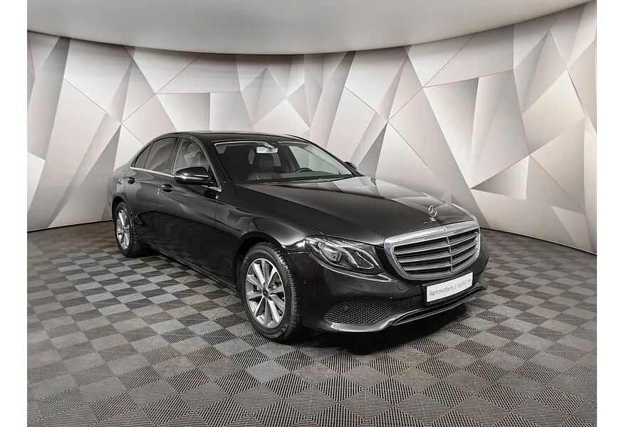 Mercedes-Benz E-Класс E 200 9G-TRONIC (197 л.с.) Черный в АВИЛОН. Слайд №3