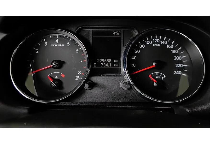 Nissan Qashqai 1.6 CVT FWD (117 л.с.) Белый в АВИЛОН. Слайд №17