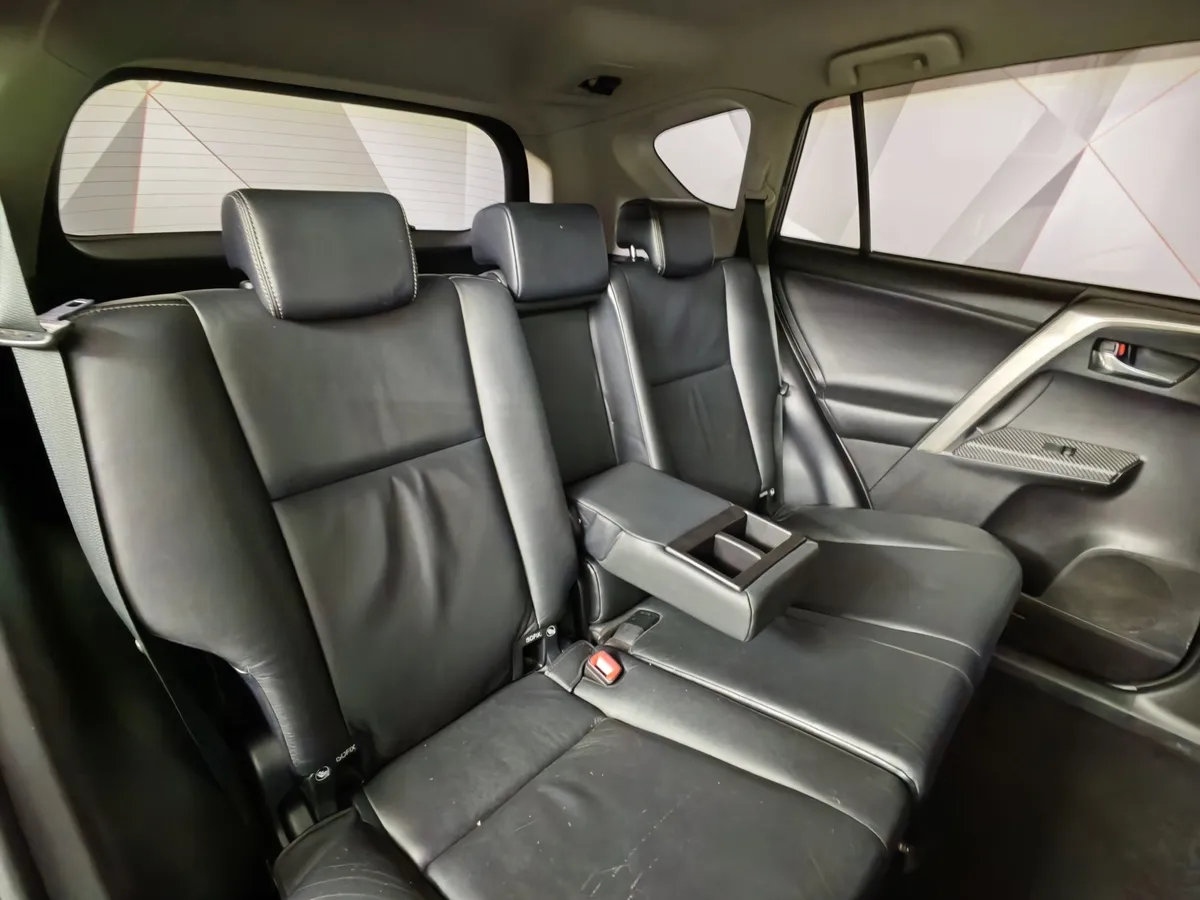 Toyota RAV4 2.0 CVT AWD (146 л.с.) Черный в АВИЛОН. Слайд №17