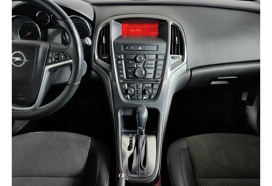 Opel Astra 1.6 AT (115 л.с.) Белый в АВИЛОН. Слайд №15