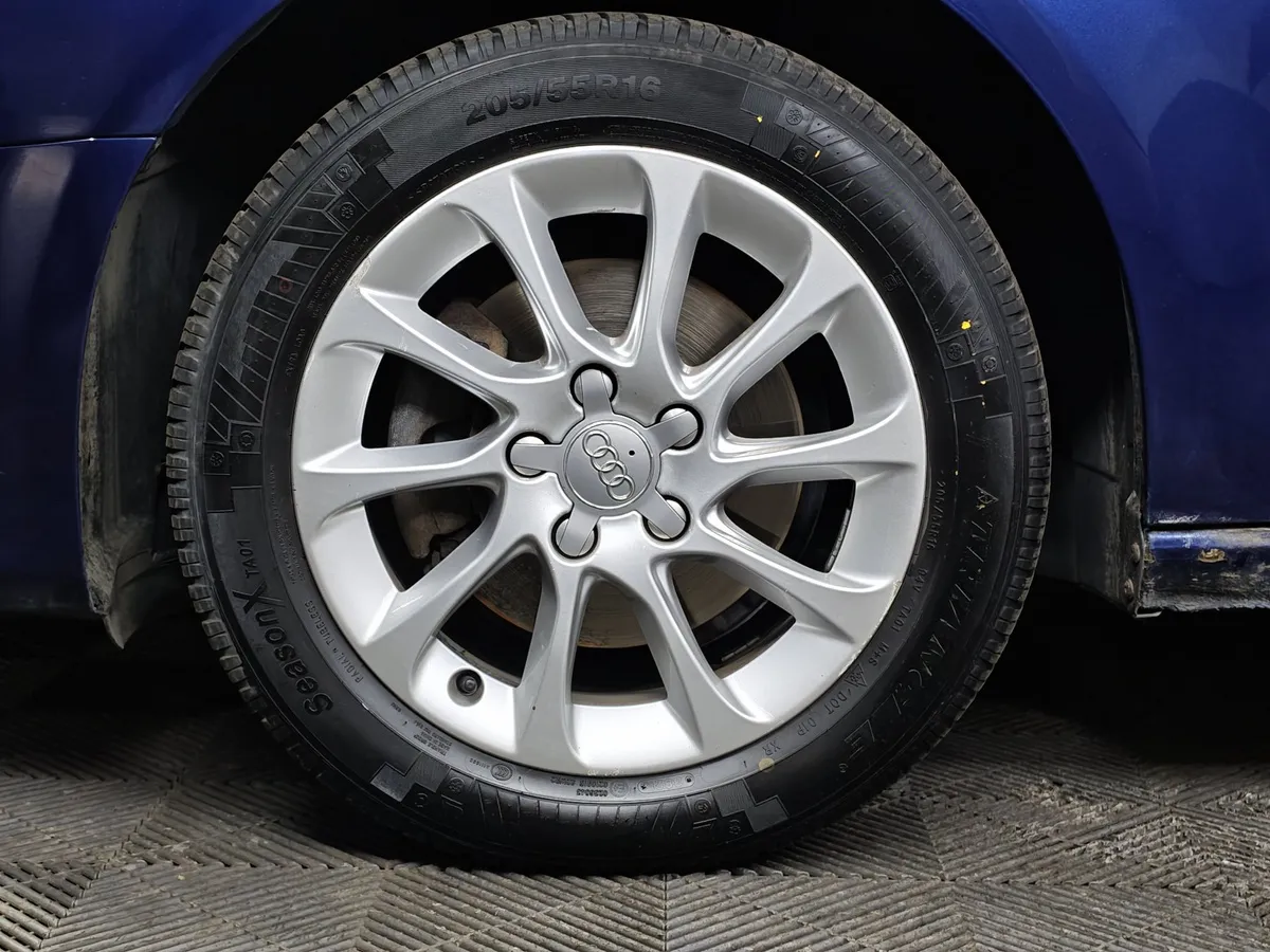 Audi A3 1.4 TFSI AT (150 л.с.) Синий в АВИЛОН. Слайд №9