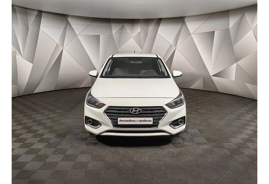 АВИЛОН - Hyundai Solaris 1.6 MT (123 л.с.) Comfort + Advanced + Winter Белый - slide 4