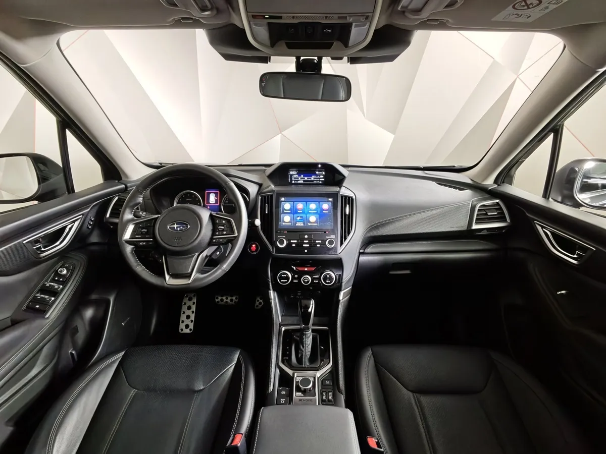 Subaru Forester 2.5 CTV AWD (185 л.с.) Sport Серый в АВИЛОН. Слайд №13