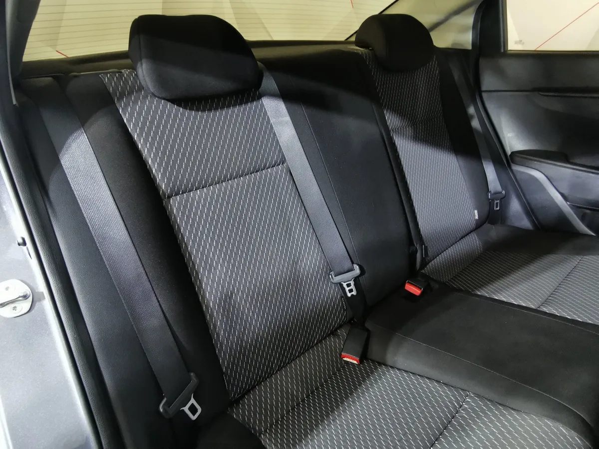 Kia Rio 1.6 MT (123 л.с.) Prestige Серый в АВИЛОН. Слайд №14