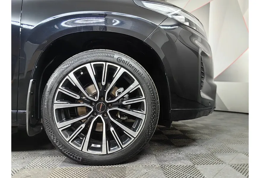 EXEED VX 2.0 AMT AWD (249 л.с.) President Limited Edition Черный в АВИЛОН. Слайд №9