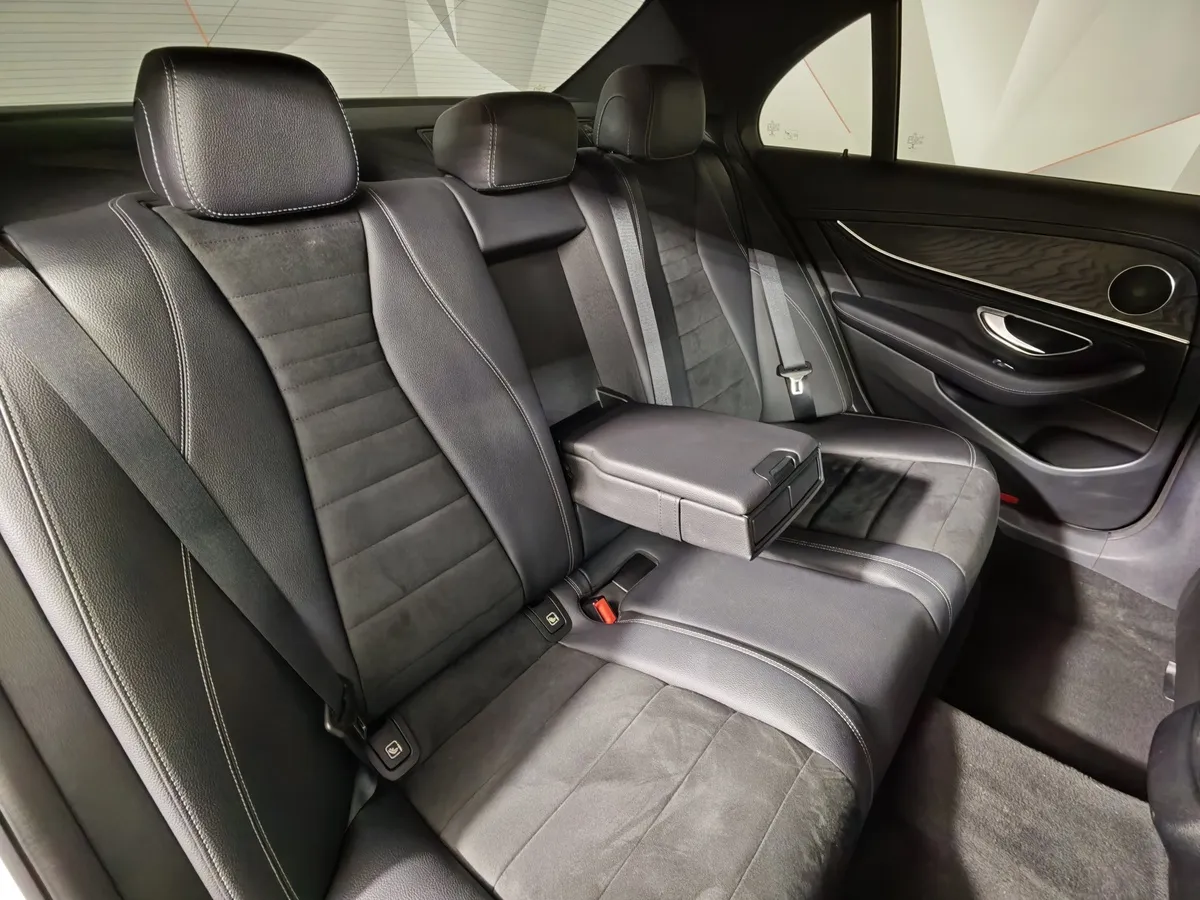 Mercedes-Benz E-Класс E 200 4MATIC 9G-TRONIC (197 л.с.) Sport (Локальная сборка) Белый в АВИЛОН. Слайд №17