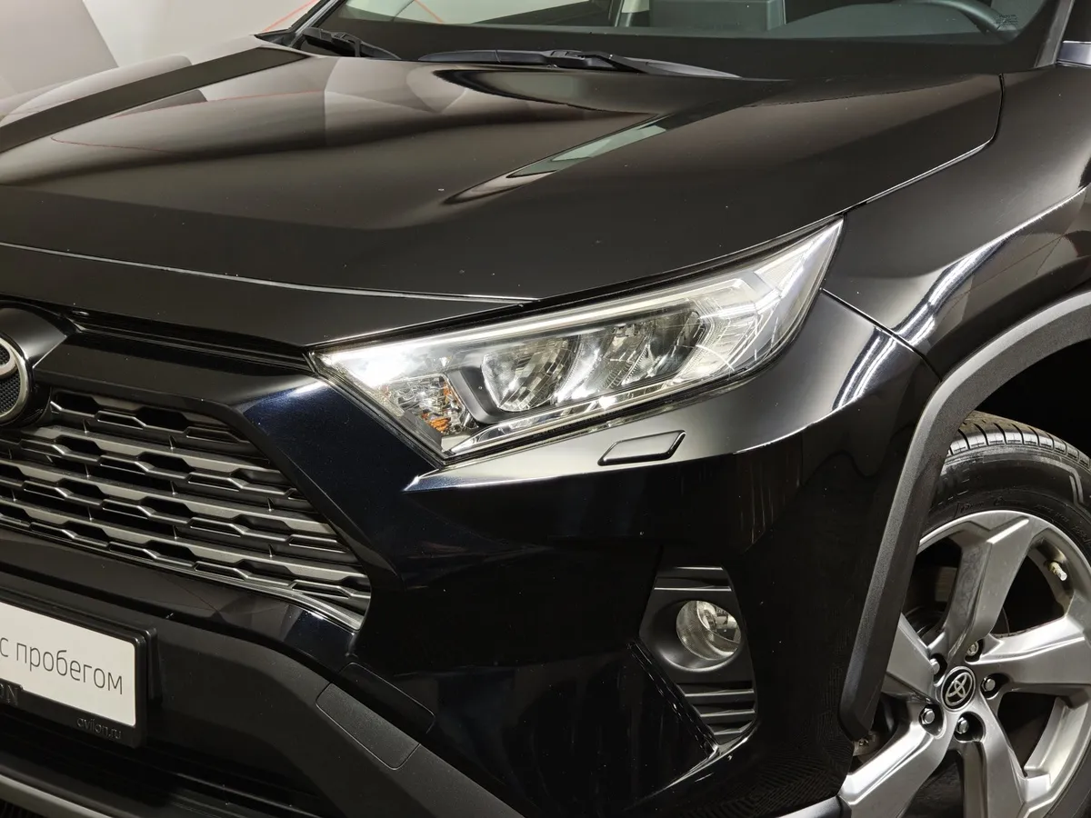 Toyota RAV4 2.0i CVT AWD (149 л.с.) Люкс Черный в АВИЛОН. Слайд №10