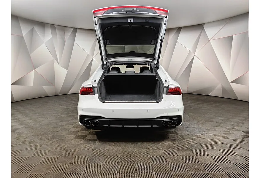 Audi A7 55 TFSI quattro S tronic (340 л.с.) Белый в АВИЛОН. Слайд №12