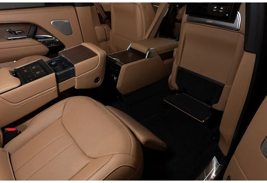 Land Rover Range Rover 4.4 P530 V8 LWB AT AWD (530 л.с.) Autobiography Черный в АВИЛОН. Слайд №12